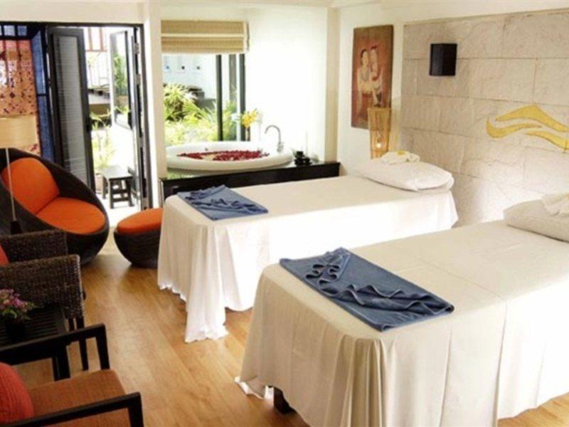 Avantika Boutique Hotel Patong Esterno foto