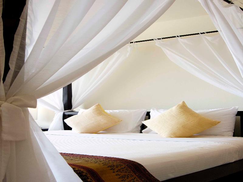 Avantika Boutique Hotel Patong Esterno foto