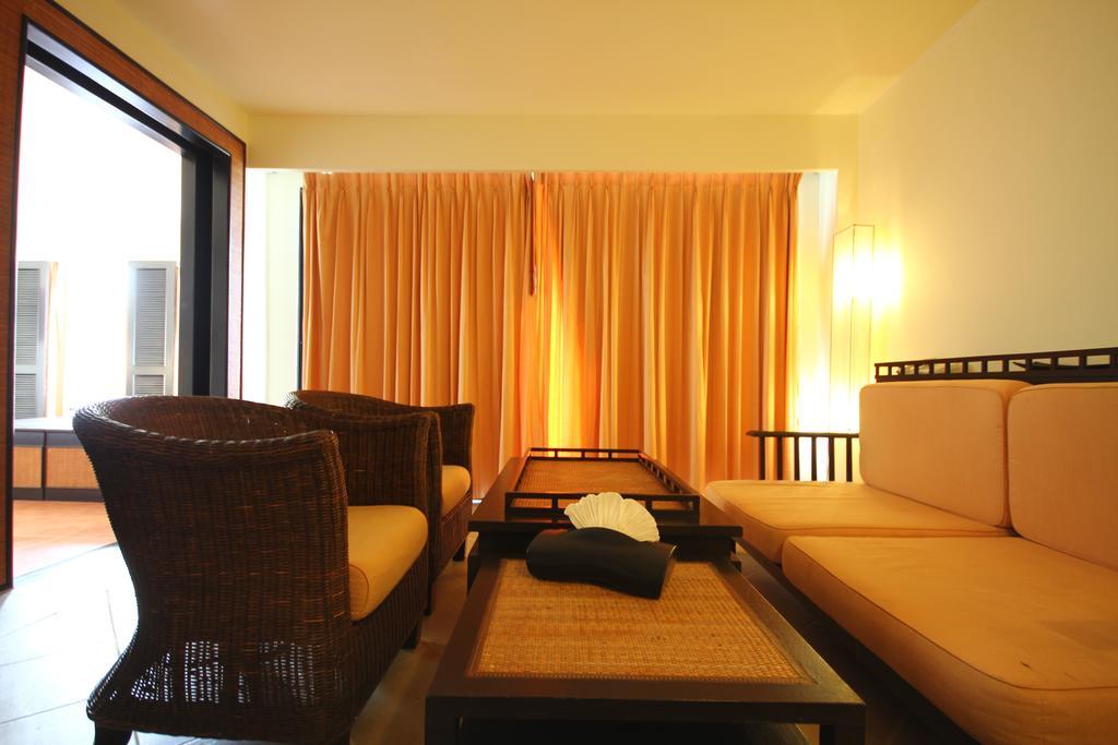 Avantika Boutique Hotel Patong Esterno foto