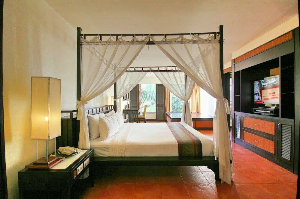 Avantika Boutique Hotel Patong Esterno foto